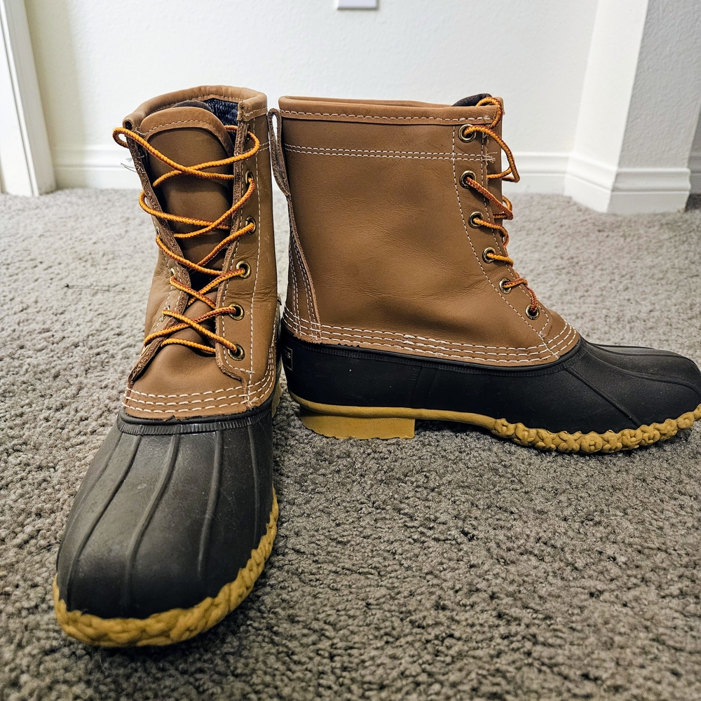 Women's L.L.Bean Boots, 8" GORE-TEX/Insulated, Size 9